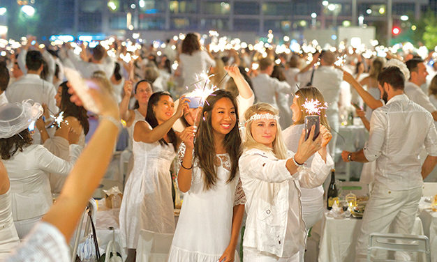 DINER EN BLANC – A Mystical Magical Evening